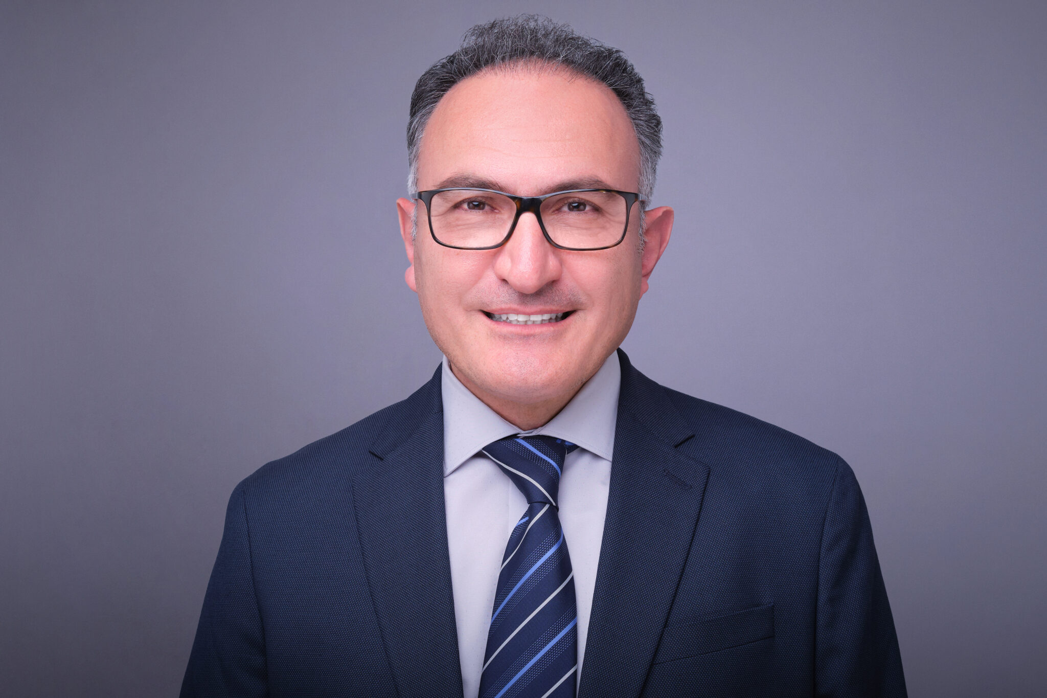 Portrait of Dr. Sassan Farjami